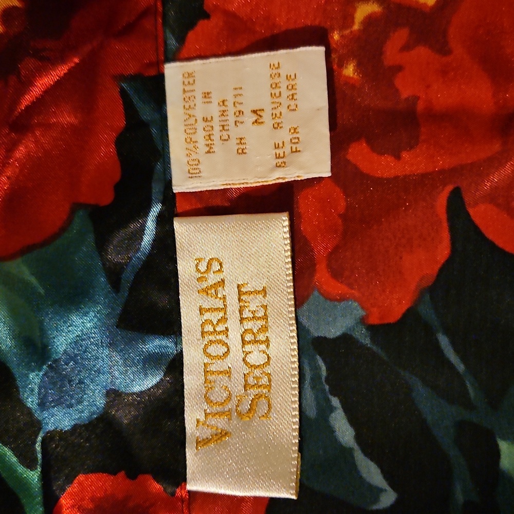 Victoria's Secret Floral Pajama Set - Picture 5 of 7